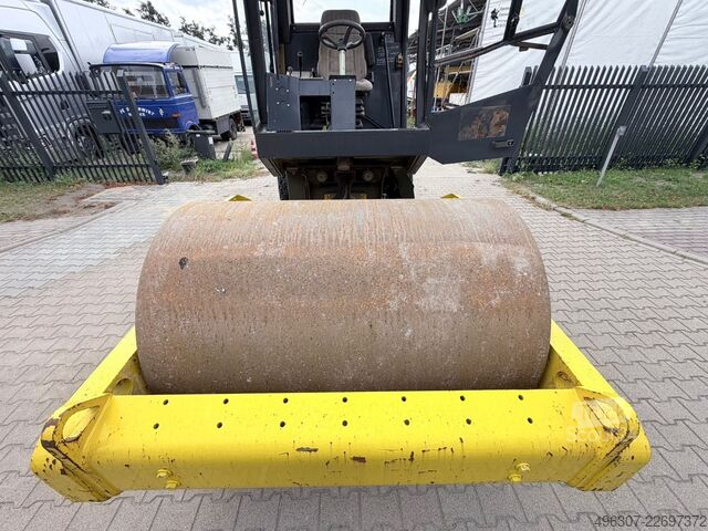 Rouleau monocylindre BOMAG BW 170 DH3