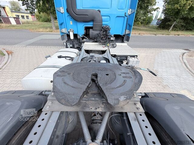 Tracteur routier standard DAF 75.360 FT CF TOP
