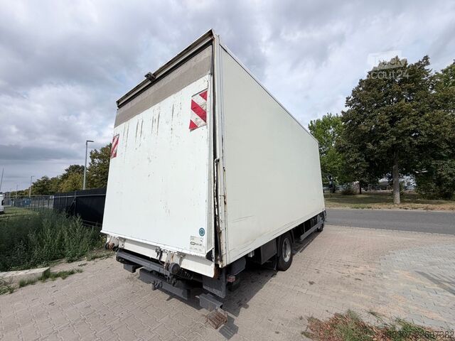Fourgon tôlé IVECO ML75E18