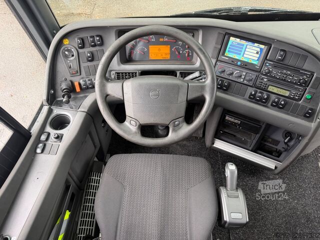 Autocar VOLVO 9700 HD (55 Sitze*DE*TOP) S415 HD / Tourismo