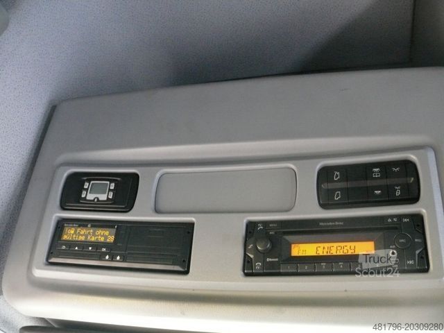 Dostavno vozilo s kesonom MERCEDES-BENZ Mercedes-Benz 821*Schlafplatz*6 Sitz*2xAHK*LBW