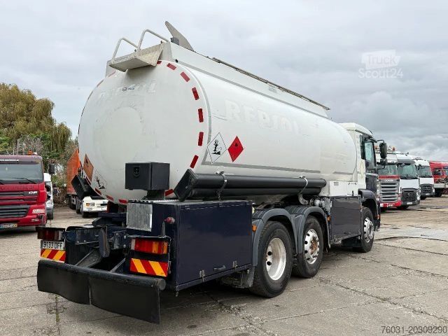Cisterninis sunkvežimis MAN TGA 26.430 6X2 Fuel Tank 21.000L 3 Comp + 2 Pump