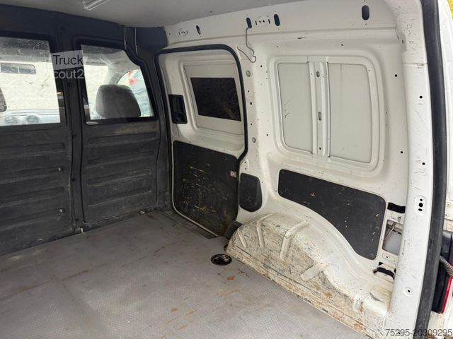 Minibus VOLKSWAGEN Caddy Kasten 1.6 TDI AHK TÜV03/2026 teilverglast