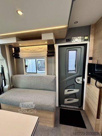 Ημιενσωματωμένο αυτοκινούμενο τροχόσπιτο DETHLEFFS Just Camp T 6762 "Assistenzpaket"