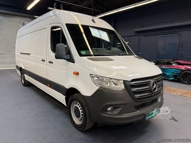 Hög tak skåpbil MERCEDES-BENZ Sprinter 315 MAXI Klima 360° Kamera MBUX AHK