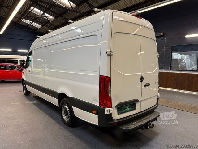 Hög tak skåpbil MERCEDES-BENZ Sprinter 315 MAXI Klima 360° Kamera MBUX AHK