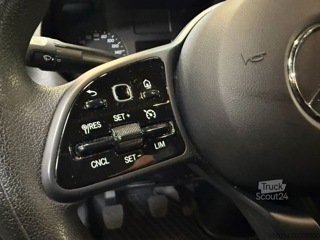Hög tak skåpbil MERCEDES-BENZ Sprinter 315 MAXI Klima 360° Kamera MBUX AHK
