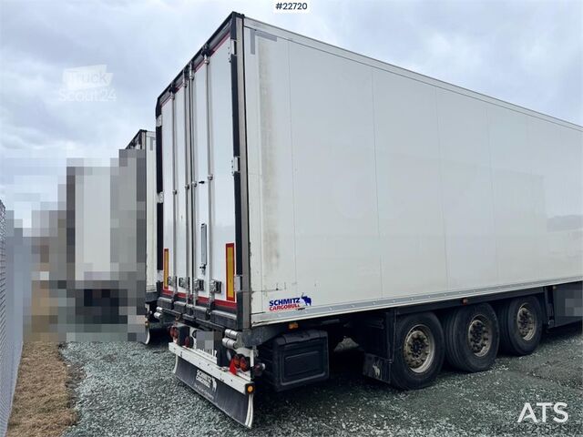 شبه مقطورة صندوق مبرد من Schmitz – متوفر عدة وحدات! Schmitz refrigerated box semi-trailer – Several available!