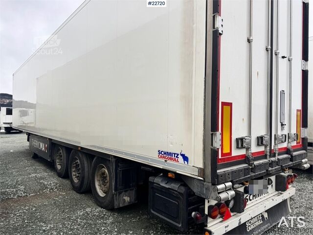 شبه مقطورة صندوق مبرد من Schmitz – متوفر عدة وحدات! Schmitz refrigerated box semi-trailer – Several available!