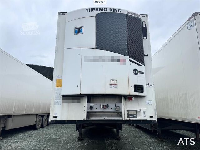 شبه مقطورة صندوق مبرد من Schmitz – متوفر عدة وحدات! Schmitz refrigerated box semi-trailer – Several available!