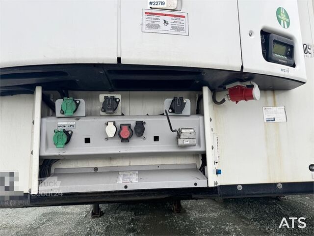 Schmitz SKO 24 koel-vries oplegger met vriezer Schmitz SKO 24 refrigerated box semi-trailer with freezer