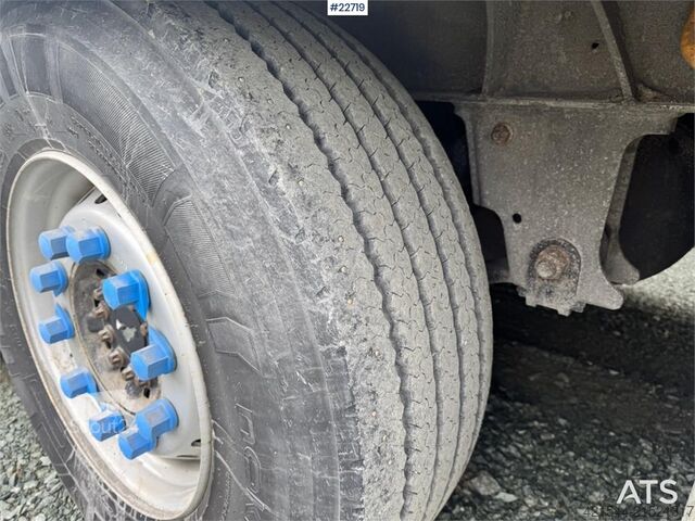 Schmitz SKO 24 koel-vries oplegger met vriezer Schmitz SKO 24 refrigerated box semi-trailer with freezer