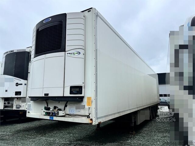 Pārvadājumi saldētavā/saldētavā Schmitz refrigerated/freezer semi-trailer with unit – trai