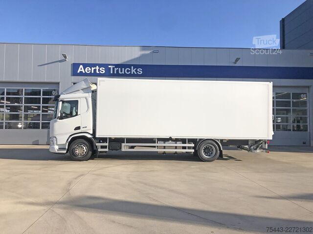 Suitcase DAF XD 310 FA 4x2 ST953 - 19T - Plywood opb. 7800mm...