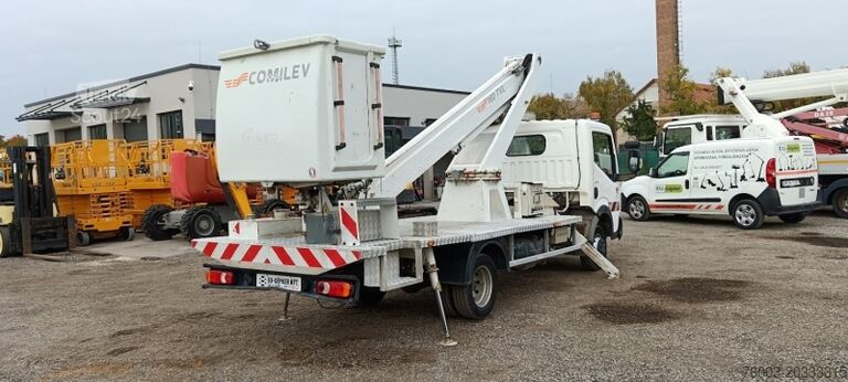 Фургон-фургон. Renault Maxity Comilev EN160TVL - 16,5m, 200kg