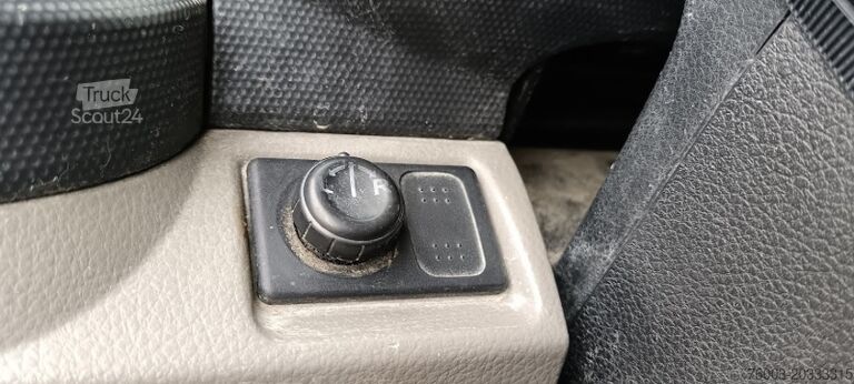 Фургон-фургон. Renault Maxity Comilev EN160TVL - 16,5m, 200kg