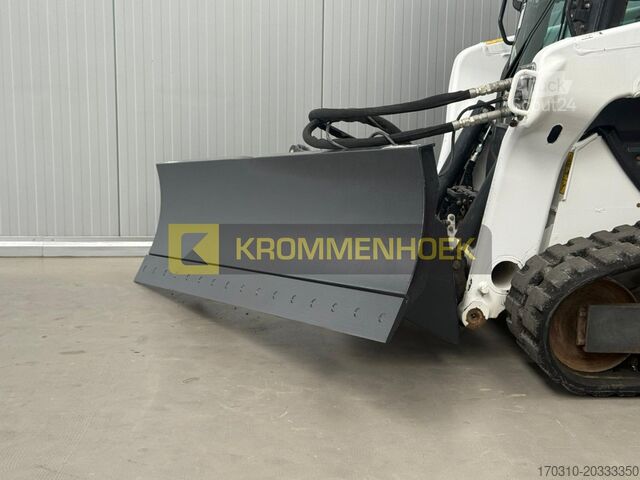 Feuille Bobcat 96 Dozer Blade 244 cm 6-weg blad