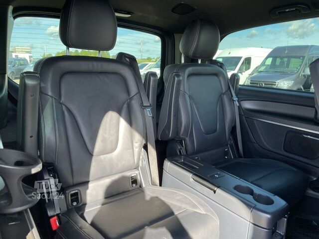 Minibus MERCEDES-BENZ V 300 d Avantgarde Edition/AMG/MBUX/NAVI/360°/AH