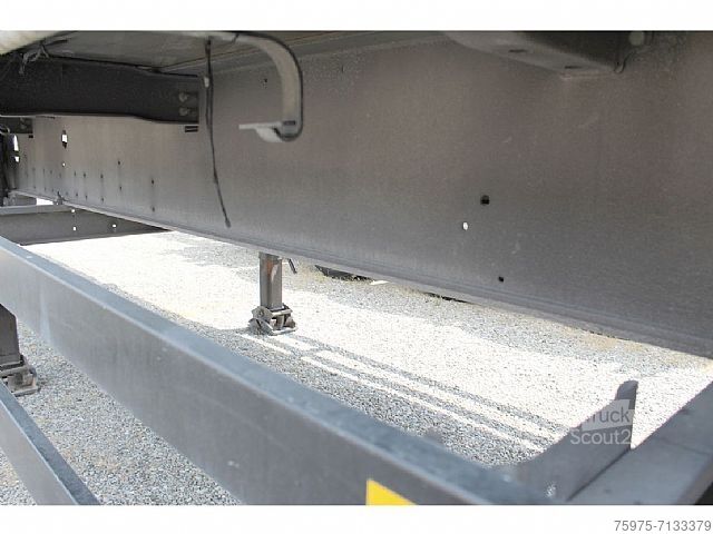 Plokščias / tentas Schmitz Cargobull semirimorchi centinati francese adr usati