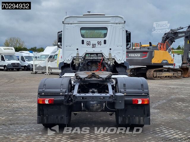 Standaard trekker Mercedes Arocs 2046 4X2 Retarder Standklima Big-Axle Euro 6