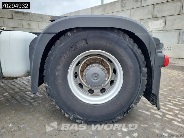 Standaard trekker Mercedes Arocs 2046 4X2 Retarder Standklima Big-Axle Euro 6