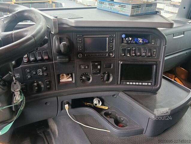 Teherautóra szerelt daru SCANIA G 490