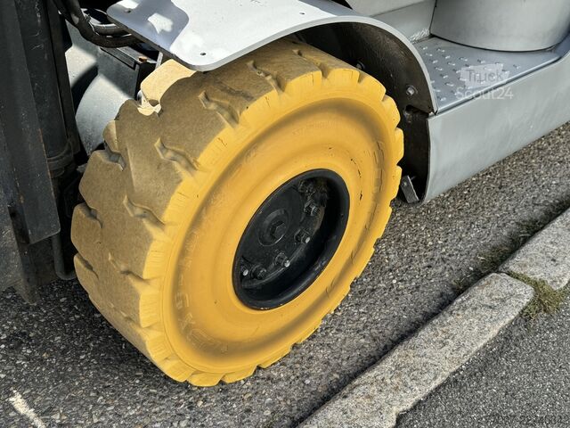 Voorlader vorkheftruck STILL RX70-25T Gas Stapler 2,5t NUR 750 Std.