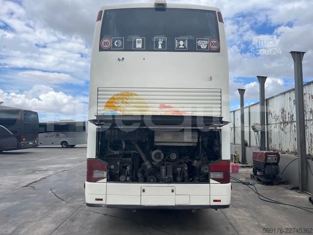 Setra S328, an fabricație 2000, 78 locuri pe scaune, normă de poluare Euro 2 Setra S328