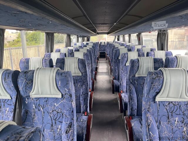 Setra S328, an fabricație 2000, 78 locuri pe scaune, normă de poluare Euro 2 Setra S328
