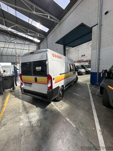 Camper van Peugeot Boxer Carado CV600, Baujahr 2024 Schaltgetriebe | Vollausstattung