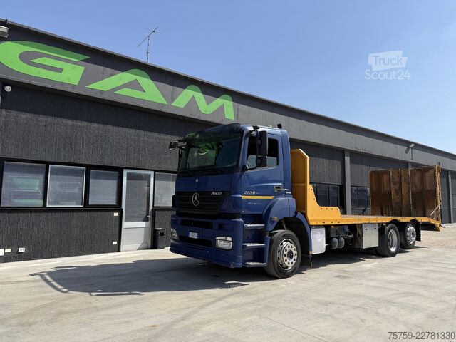 شاحنة مسطحة Mercedes-Benz Axor 2536 Tieflader + Rampen 6x2 Euro5
