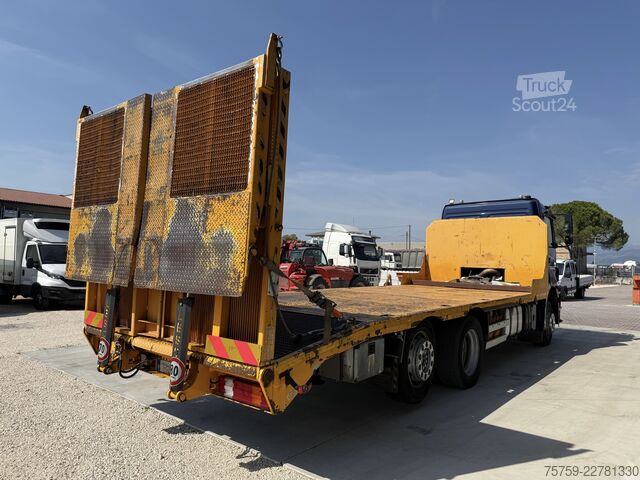 شاحنة مسطحة Mercedes-Benz Axor 2536 Tieflader + Rampen 6x2 Euro5