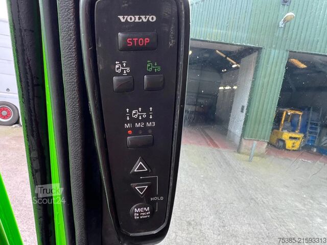 Transportul de containere Volvo FM 450 6x2/4 Lenkachse Steering axle 170.000 km