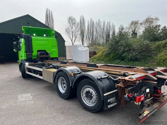 Transportul de containere Volvo FM 450 6x2/4 Lenkachse Steering axle 170.000 km