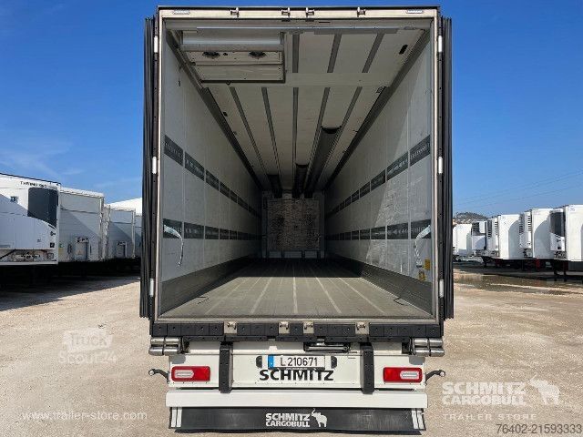 Hűtő félpótkocsi Schmitz Cargobull Semitrailer Reefer Standard