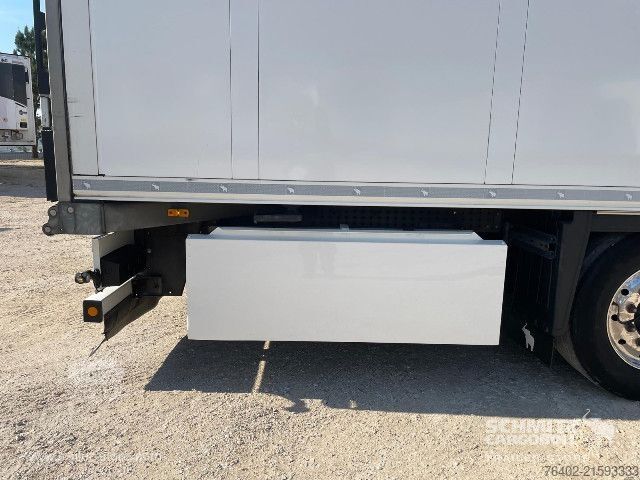Hűtő félpótkocsi Schmitz Cargobull Semitrailer Reefer Standard