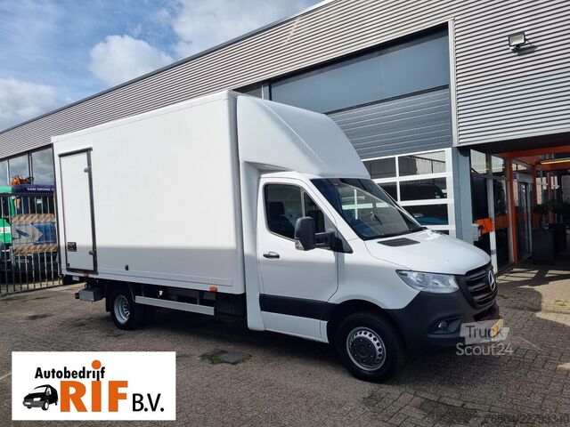 Matkalaukku Mercedes-Benz Sprinter 519 CDI/ Bakwagen/ Laadklep/ Airco/ 23...