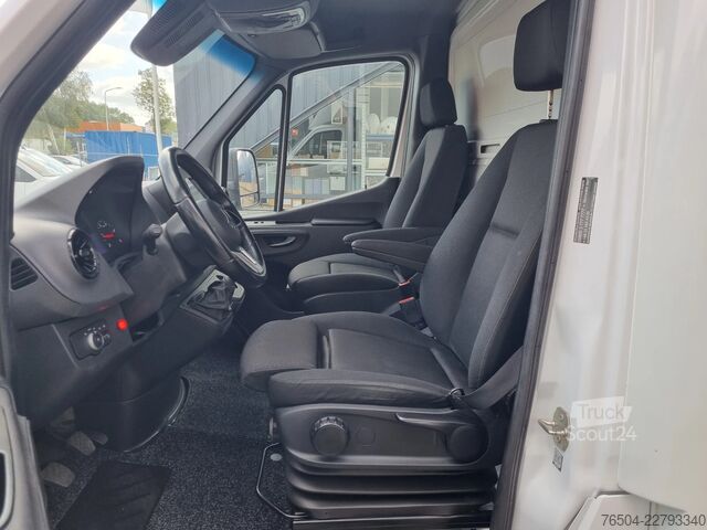 Matkalaukku Mercedes-Benz Sprinter 519 CDI/ Bakwagen/ Laadklep/ Airco/ 23...