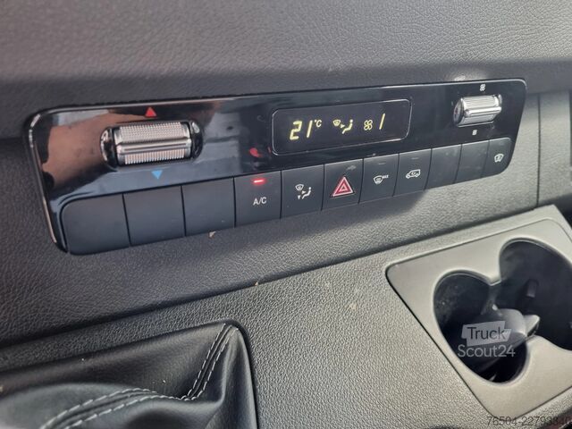 Matkalaukku Mercedes-Benz Sprinter 519 CDI/ Bakwagen/ Laadklep/ Airco/ 23...