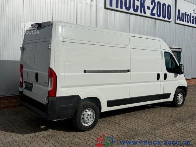 Umpikorja-auto Peugeot Boxer 335 2.2 HDi Premium Hoch+Lang Klima 3Sitze