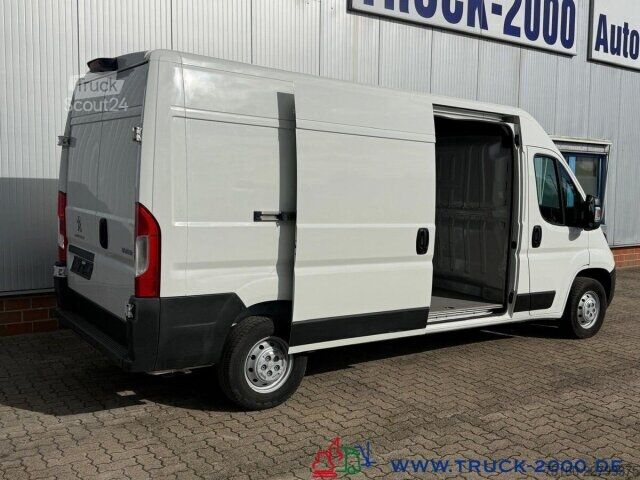 Umpikorja-auto Peugeot Boxer 335 2.2 HDi Premium Hoch+Lang Klima 3Sitze