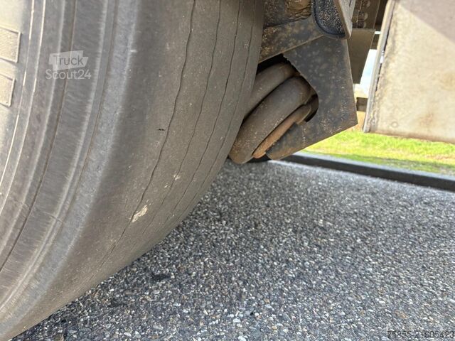 Skyvbare presenninger Schmitz SCS 24/L - 13.62 E B Tautliner / SAF Axles / Di...