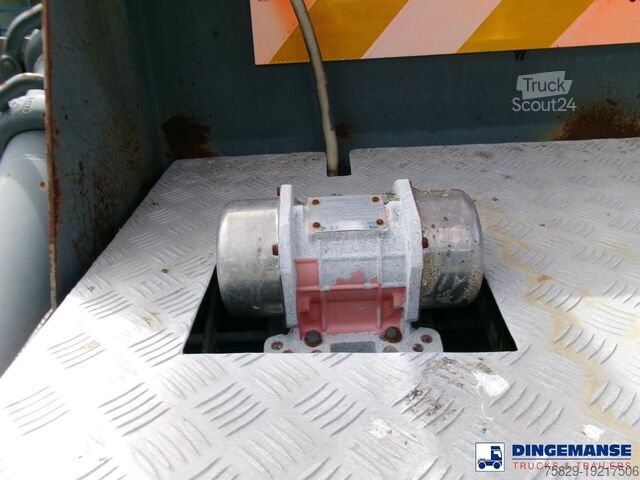 Pompe à béton Mercedes-Benz Atego 6x4 RHD Sermac SCL120 concrete pump