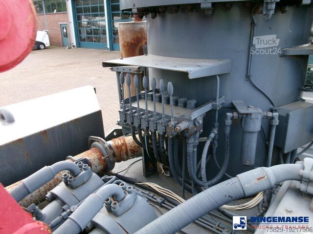 Pompe à béton Mercedes-Benz Atego 6x4 RHD Sermac SCL120 concrete pump