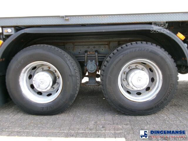 Pompe à béton Mercedes-Benz Atego 6x4 RHD Sermac SCL120 concrete pump