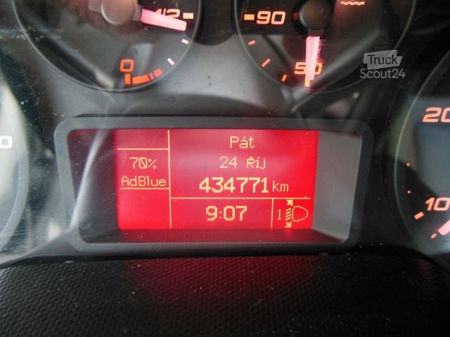 Βαν με κουρτίνα πλευράς IVECO Daily 50C18, 10 Paletten