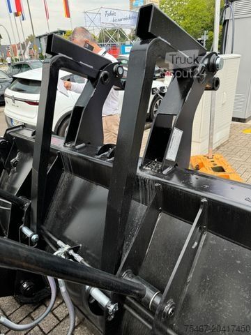 Backhoe loader Hidromek HIDROMEK HMK 102B  Strasenzulasung MotorPerkins