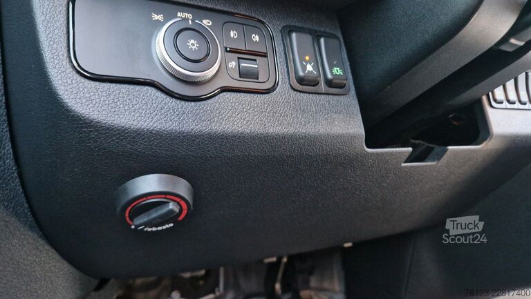 Микробус MERCEDES-BENZ 519  Allrad 4 x 4  20 / 23 Sitzer schnelle Liefe