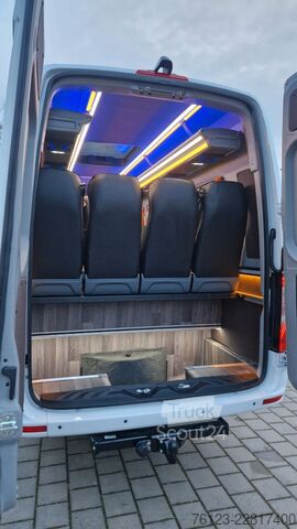 Микробус MERCEDES-BENZ 519  Allrad 4 x 4  20 / 23 Sitzer schnelle Liefe