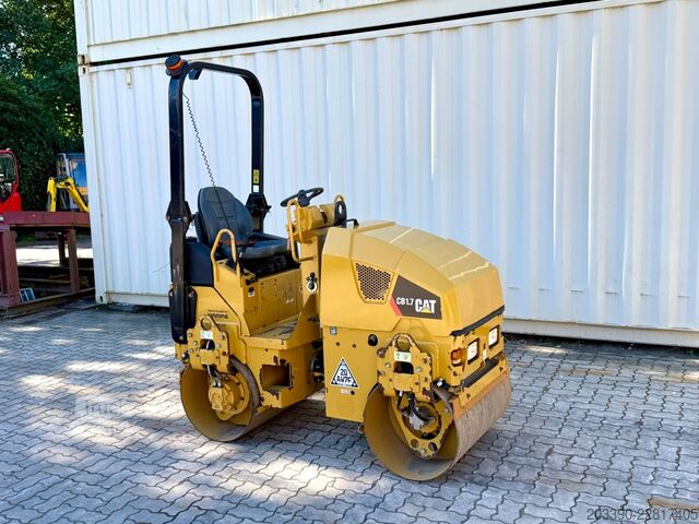 Jednovalcový valec CATERPILLAR CB1.7 / 2019 BJ / 430 Stunden